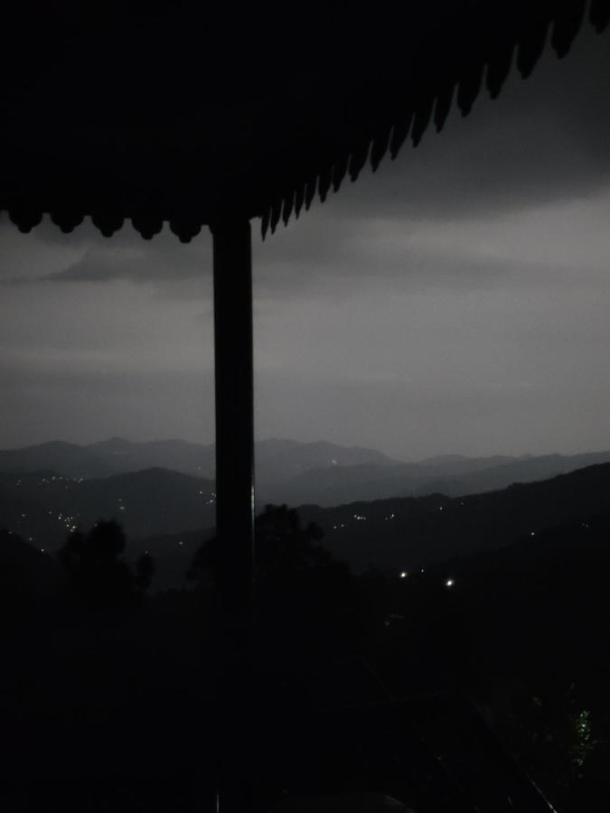 Bhanu Homestay, Kasar Devi 阿尔莫拉 外观 照片