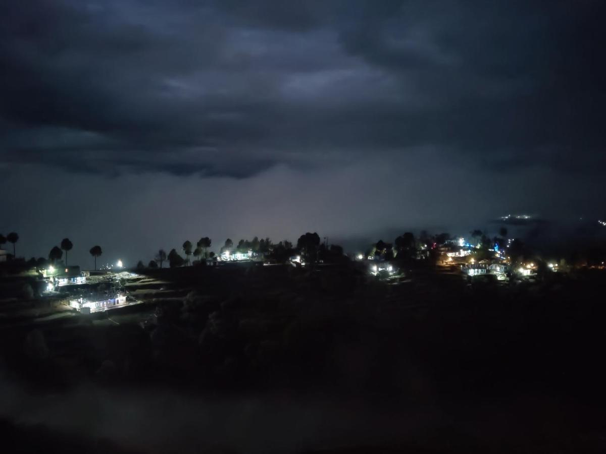 Bhanu Homestay, Kasar Devi 阿尔莫拉 外观 照片